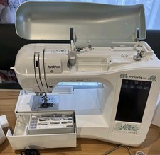 Brother Näh Und Stickmaschine  Laura Ashley 2200