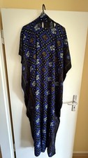 Baati Dera Somali Kleid