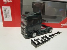 HERPA  351522   --     SZM ---