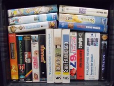 18 VHS-Filme, Sammlung, verschiedene Genres. #V-1065