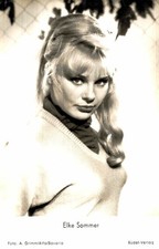 Elke Sommer     **   Original-Rüdel-Postkarte Postcard * N 181 c