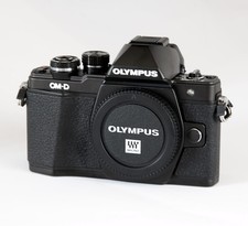 Olympus OM-D E-M10 Mark II