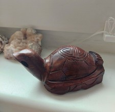 Original geschnitzte