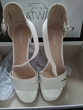 Catwalk Schuhe mit flachem Absatz Gr.39