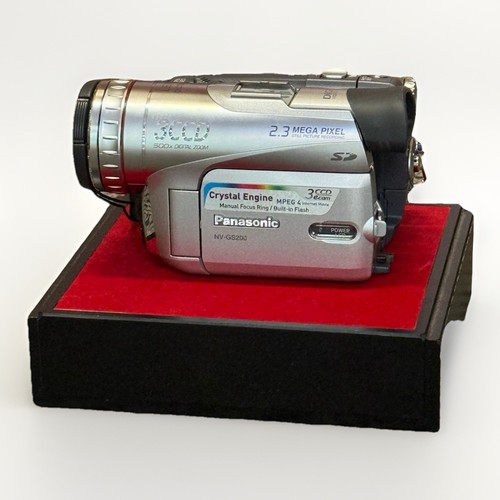 Panasonic gs200 3ccd - panasonic,