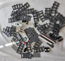 Lego Schienen und Zug-Teile  aus dem LEGO SET 60051 - Gebraucht