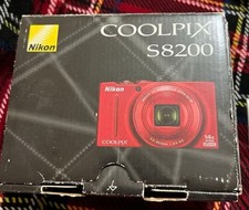 Nikon COOLPIX S8200 kompakte