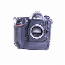 MIT GARANTIE* Nikon D4 SLR-Digitalkamera (Body) (#A3172)