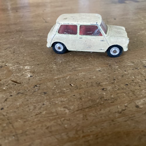 Corgi toys morris - morris, mini-cooper