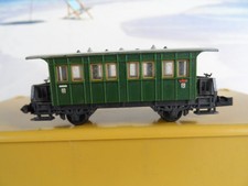 Kleiner Personenwagen Lokalbahn  von Minitrix Spur N 740
