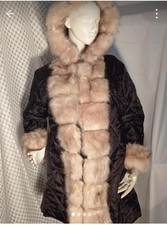 Mantel / Jacke mit Kunstpelz