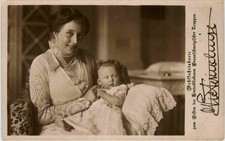 Victoria Luise von Braunschweig -245438