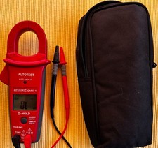 Benning CM 5-1 Stromzange Multimeter CAT III 1000 V, CAT IV 600V für PV-Anlagen