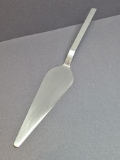 Mono A Tortenheber, Raacke