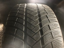 4 Winterreifen 235/35R19 91Y - Vredestein gut gebraucht