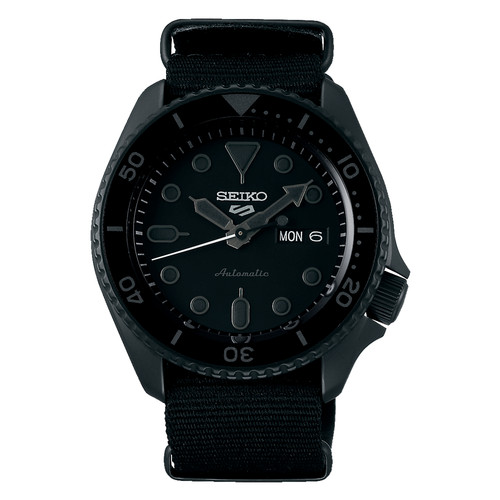 Seiko sports skx street - seiko,