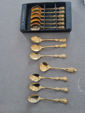 12 +1 Kaffeelöffel golden vergoldet?