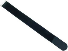 Klettband mit Metall-Öse