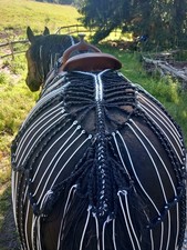 Fransen Ausreitdecke massiv schwer Kaltblut Einstellbar Mit Halsteil 