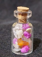 Mineralien, Edelsteine: UV-