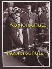 Schah von Persien & Kaiserin Soraya am PORSCHE 356 Speedster - ORIGINALFOTO 1955