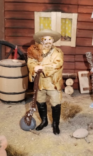 Spur figur historische - g,