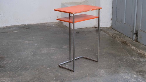 Bauhaus beistelltisch - bauhaus, in