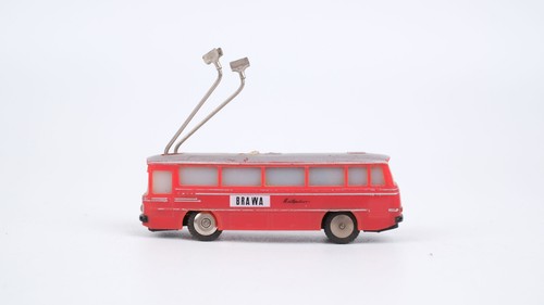Brawa trolleybus rot - n,