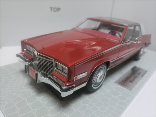 Amc cadillac sedan model - sedan,