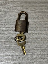 LOUIS VUITTON Vorhängeschloss