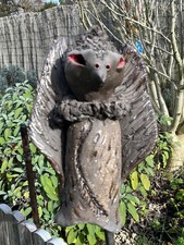 Schwarzer mystischer Vogel