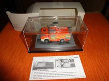 MB AXOR FEUERWEHR Tank-Löschwagen "INTERSCHUTZ 2005". In PC-BOX. Herpa 1:87