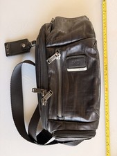 TUMI Alpha Bravo Kelley Sling, Echtleder, Schwarz – Selten & Exzellenter Zustand