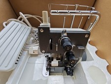 Overlock Nähmaschine Calanda