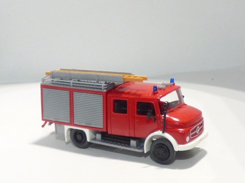 Preiser mercedes benz - 1:87,