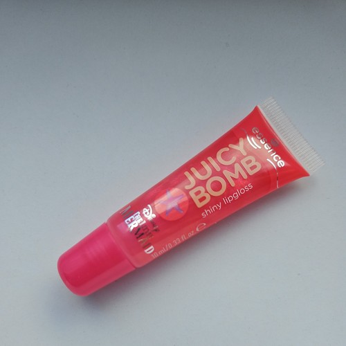 Essence juicy bomb lipgloss - bomb,
