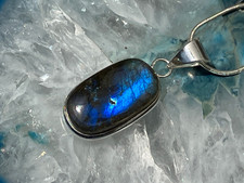 Labradorit Anhänger mit