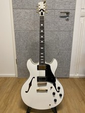 Sire Larry Carlton H7