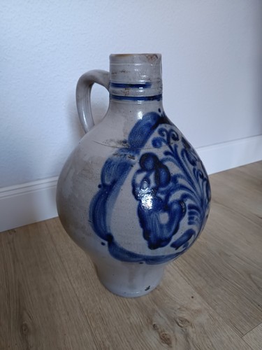 Schöner großer uralter