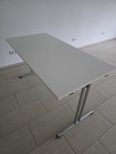 Konferenztisch/Schreibtisch