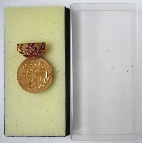 Ddr medaille hervorragender - medaille, "hervorragender