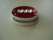 Porzellan Aschenbecher rund