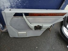 Türverkleidung hinten rechts