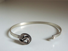 Finnfeelings Karl Laine Armreif mit Bergkristall, 925 Silber