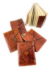 Handgefertigtes Lederbuch, Tagebuch/Reisetagebuch, A5 Blanko Notizbuch - M