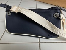 Lacoste Baguette Handtasche Schultertasche Classic compact dunkelblau NEU