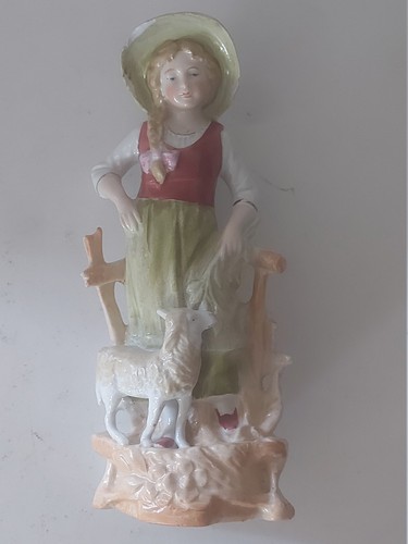Alte porzellan figur frau - porzellan,