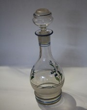 Antike Glaskaraffe mit