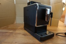 Tchibo Esperto Latte Kaffeevollautomat, Schwarz