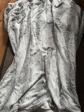 Bettwäschegarnitur Fell Imitat Kunstfell  kuschelig DKNY Grautöne Wie Neu NP 69€